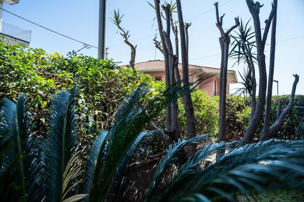 Vila Acquamarina Luxury House Aci Castello Exteriér fotografie